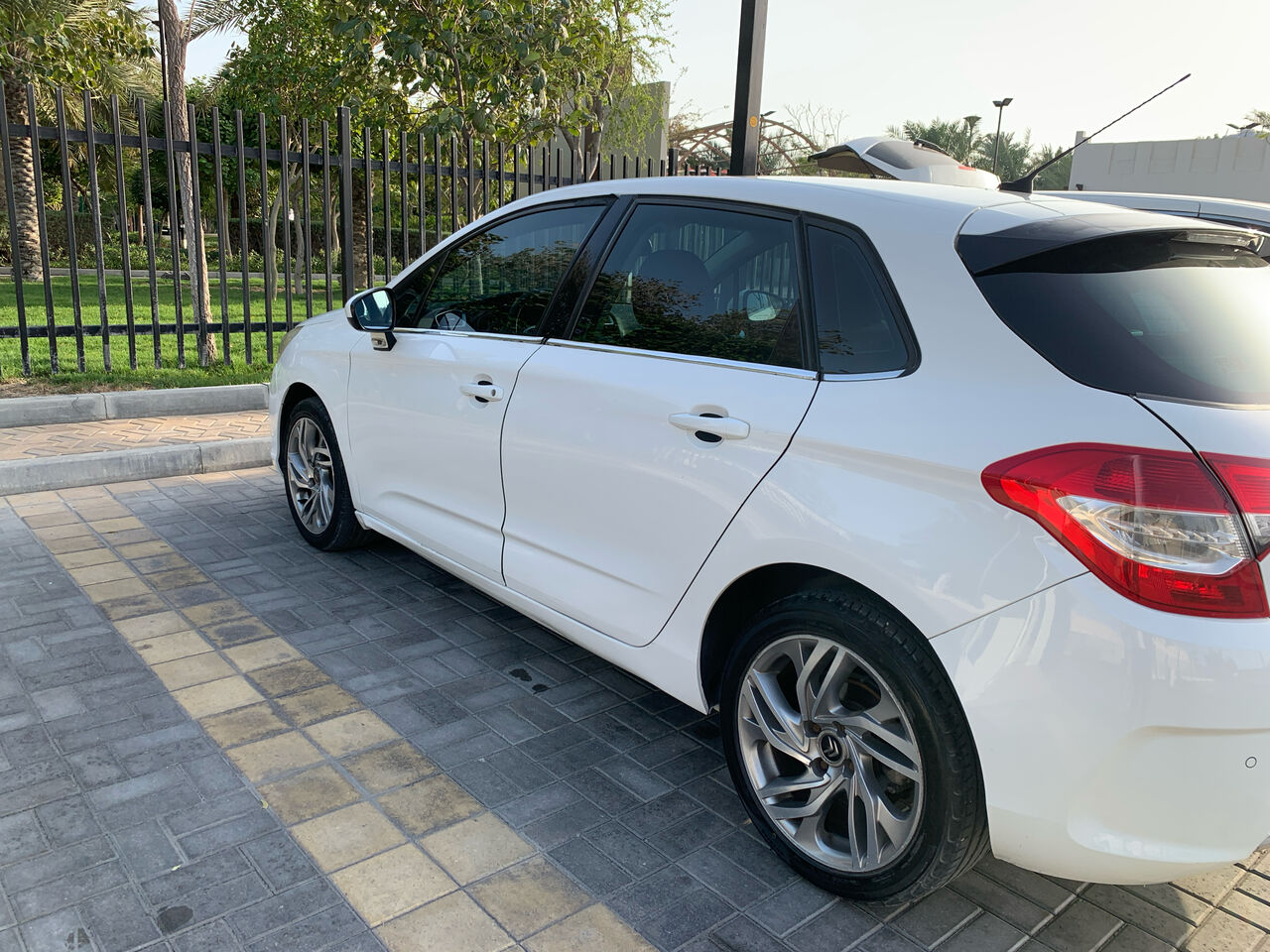 Manama, Vehicles, Cars & Trucks , BHD 750,  Citroen C4,  2012,  Automatic,  1200000 KM,  Citron C4 For Sale!