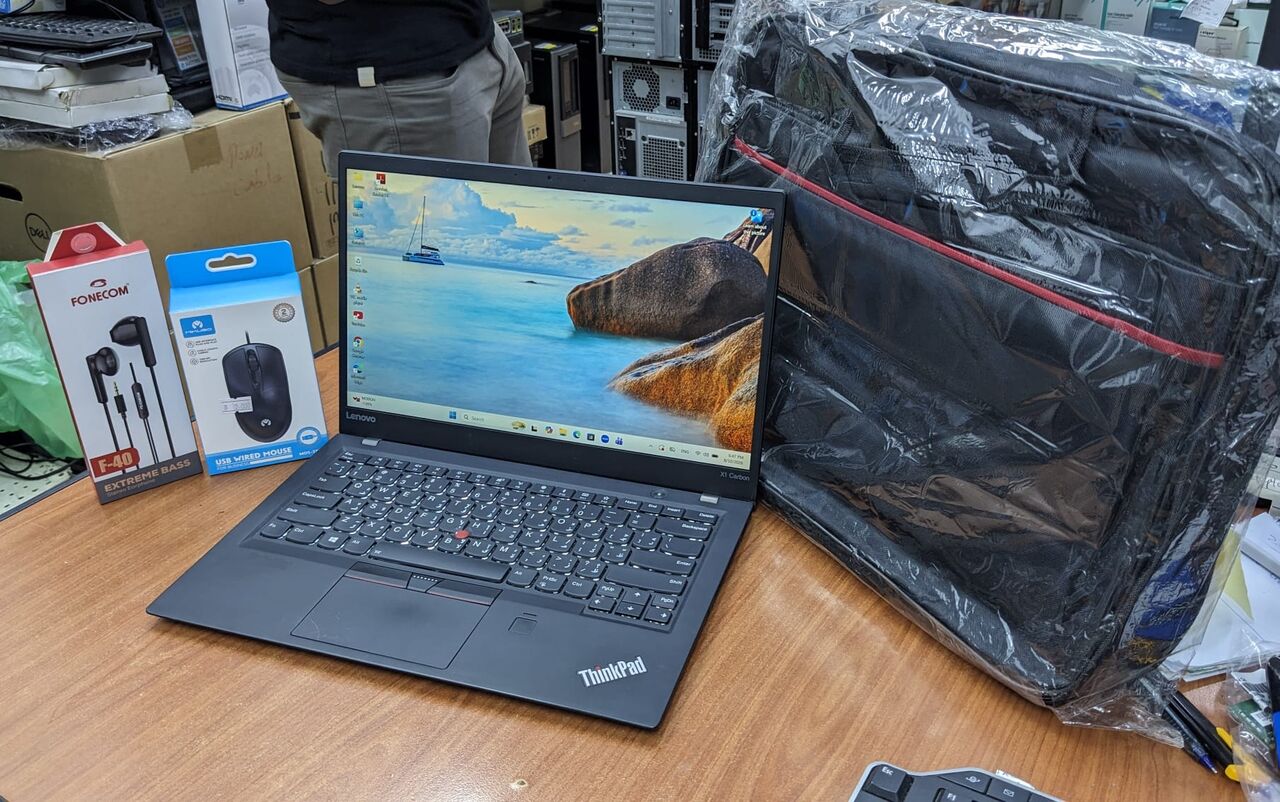 Manama, Tablet Computers, BHD 103,  LENOVO X1 CARBON Core I7 Thin & Slim Laptop 14" Display 16GB RAM 256GB SSD M.2 35x Fast