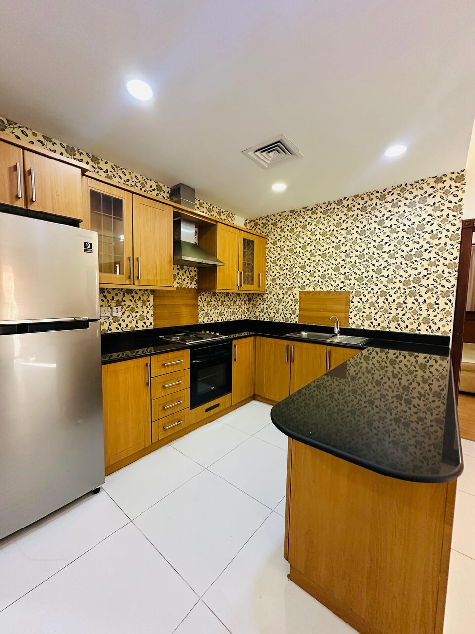 Hoora, Apartments, Flats, Houses & Villas, BHD 280/year,  2 BR,  Apartment For Rent In Hoora Fully Furnished 2bhk With Electricity