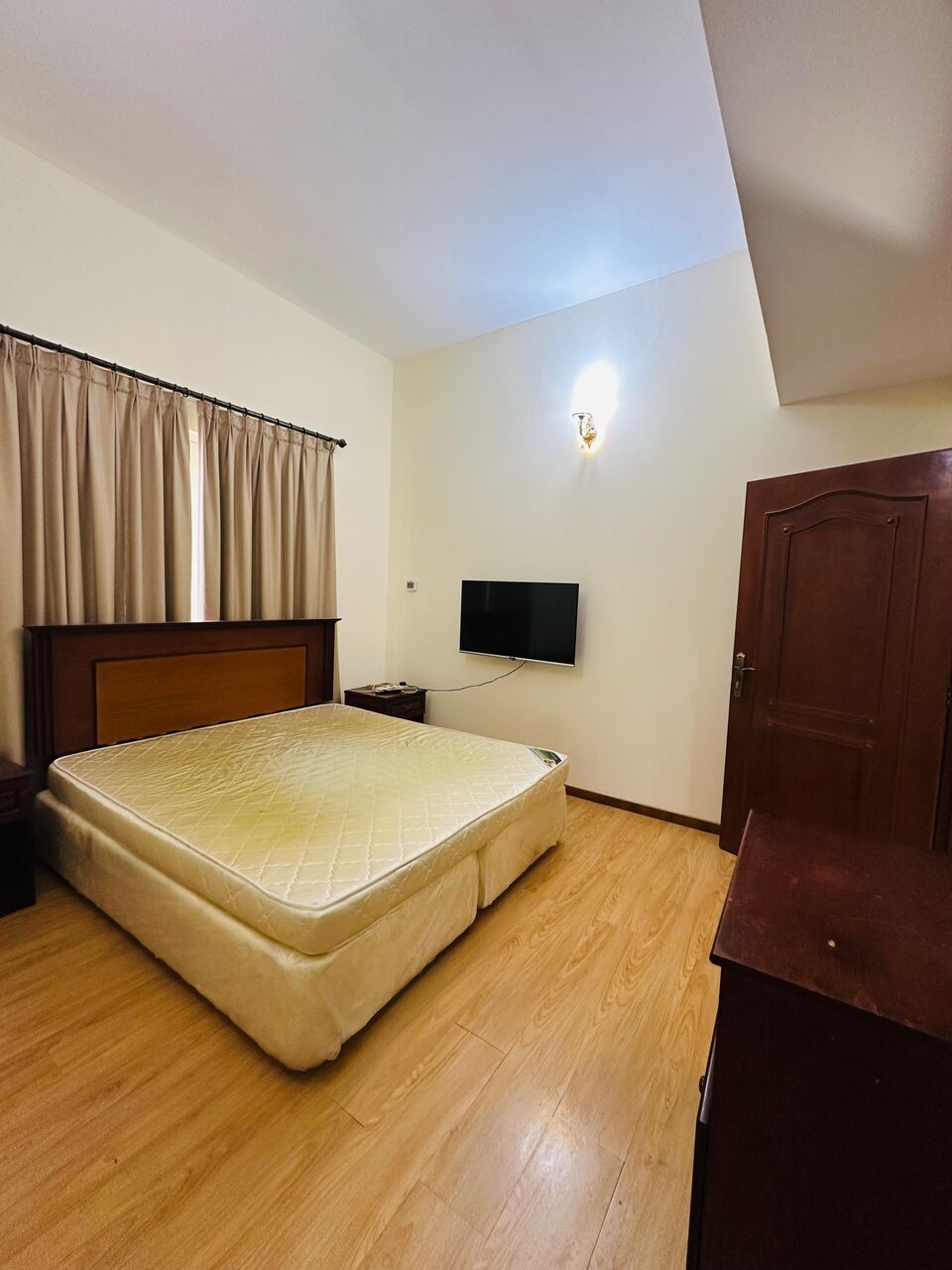 Hoora, Apartments, Flats, Houses & Villas, BHD 280/year,  2 BR,  Apartment For Rent In Hoora Fully Furnished 2bhk With Electricity