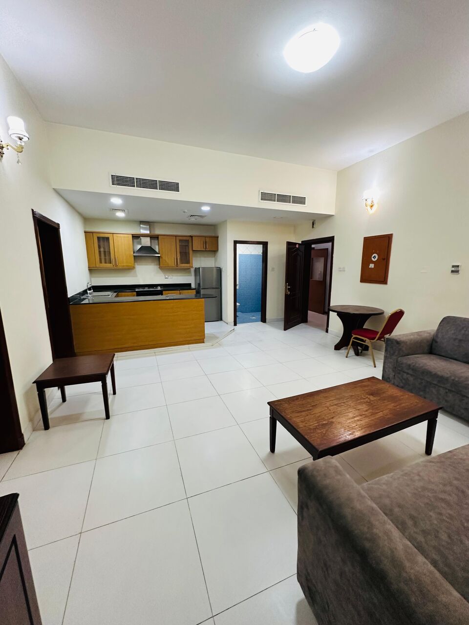 Hoora, Apartments, Flats, Houses & Villas, BHD 280/year,  2 BR,  Apartment For Rent In Hoora Fully Furnished 2bhk With Electricity
