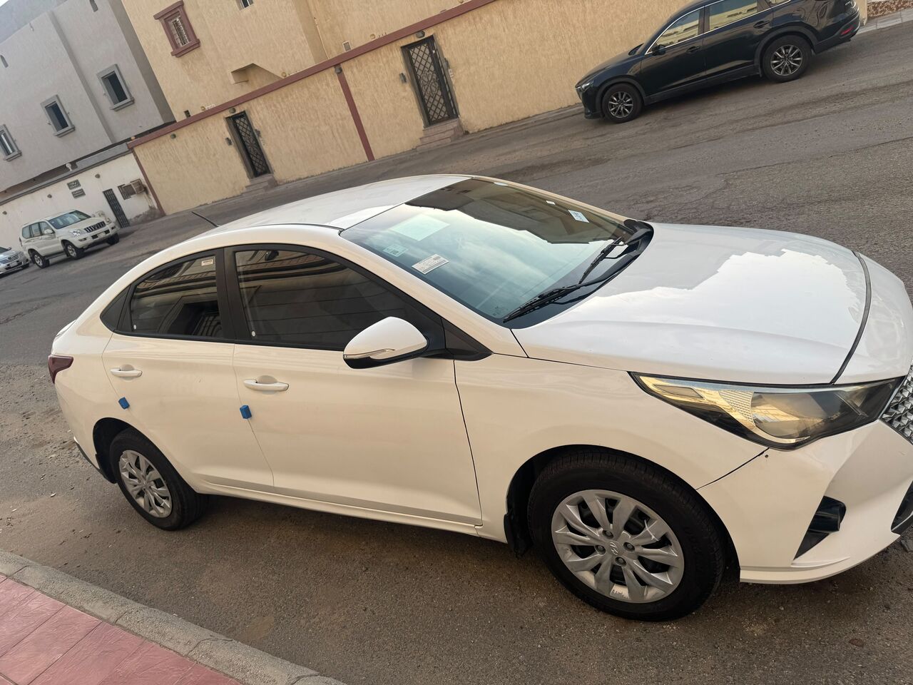 Jeddah, Vehicles, Cars & Trucks , SAR 30000,  Hyundai Accent,  2021,  Automatic,  300000 KM,  White Color Neat And Clean .......come And Check.....