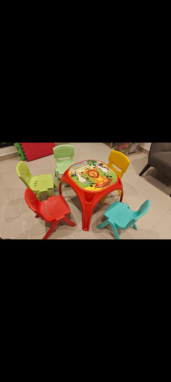 Riyadh, Furniture, SAR 60,  Kids Table And Chairs