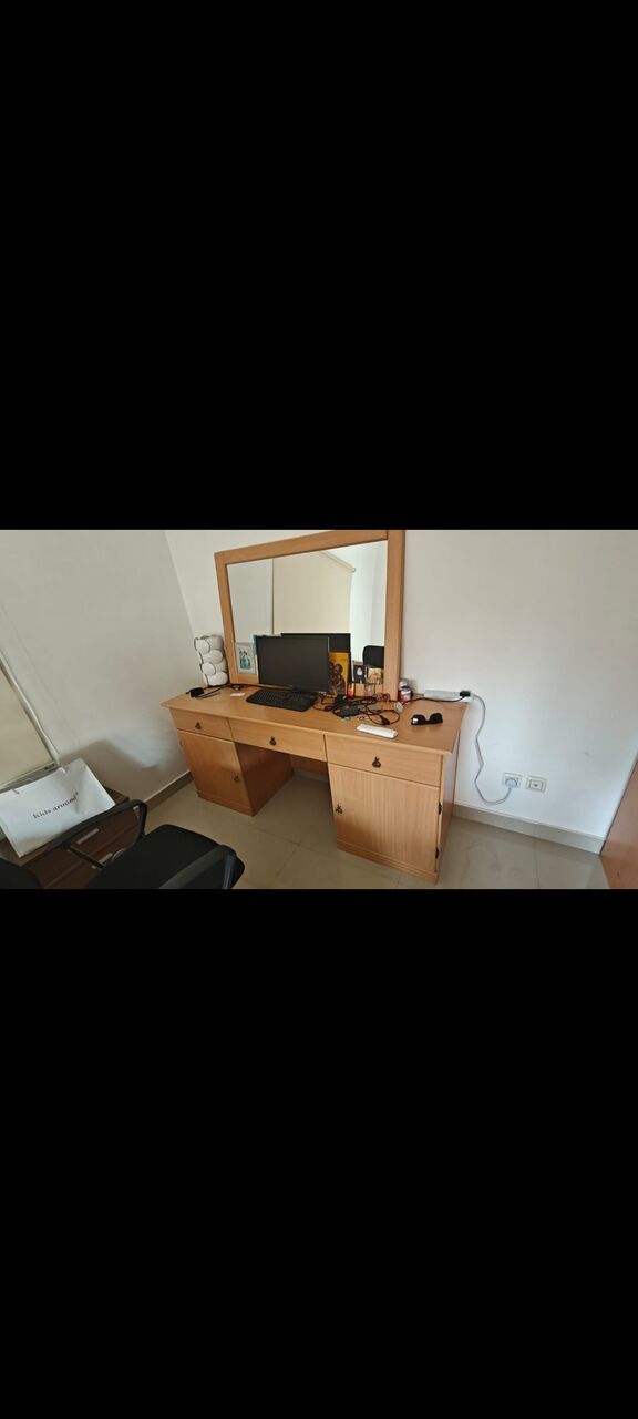 Riyadh, Furniture, SAR 150,  Desk + Mirror