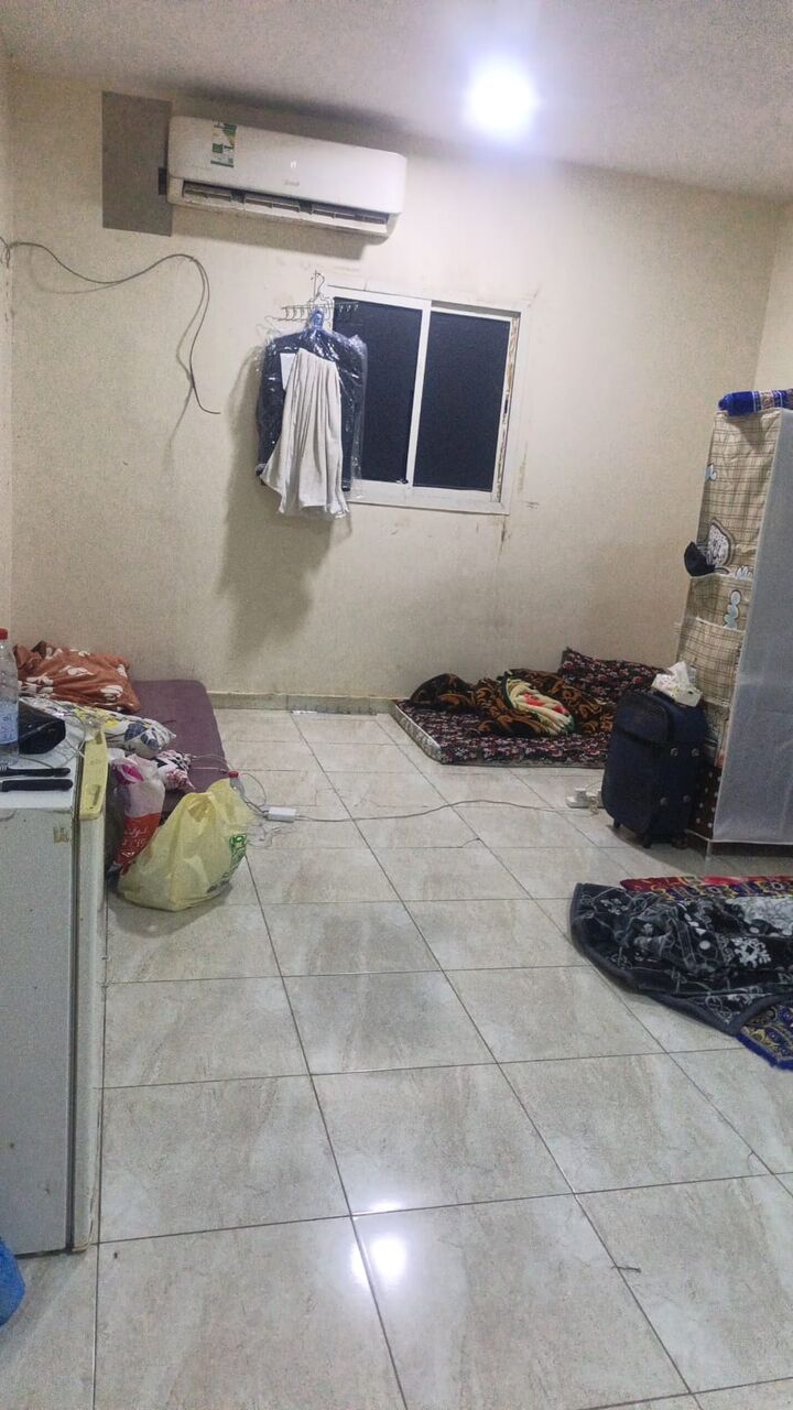 Dammam, Bedspace For Rent, SAR 400/month,  Bed Space Available With Neet And Clean  Attached Kichen And Washroom.2nd Industrl