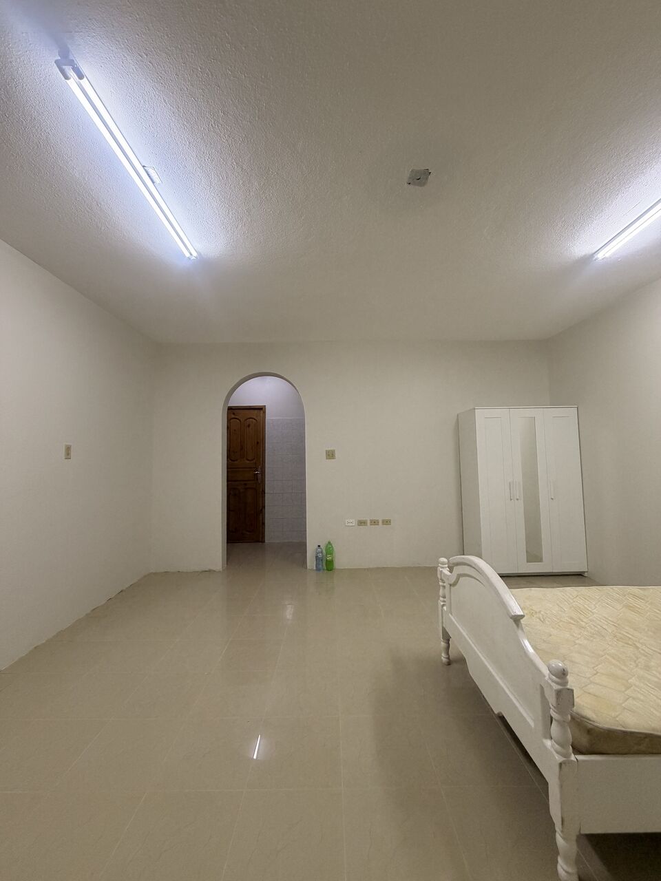 Jubail, Rooms for Rent, SAR 1000/month,  Furnished,  Furnished 1 BR For Single Executive Bachelor Without Kitchen