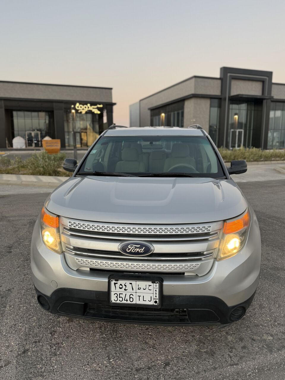 Dammam, Vehicles, Cars & Trucks , SAR 29000,  Ford Explorer 2015,  2015,  Automatic,  300 KM,