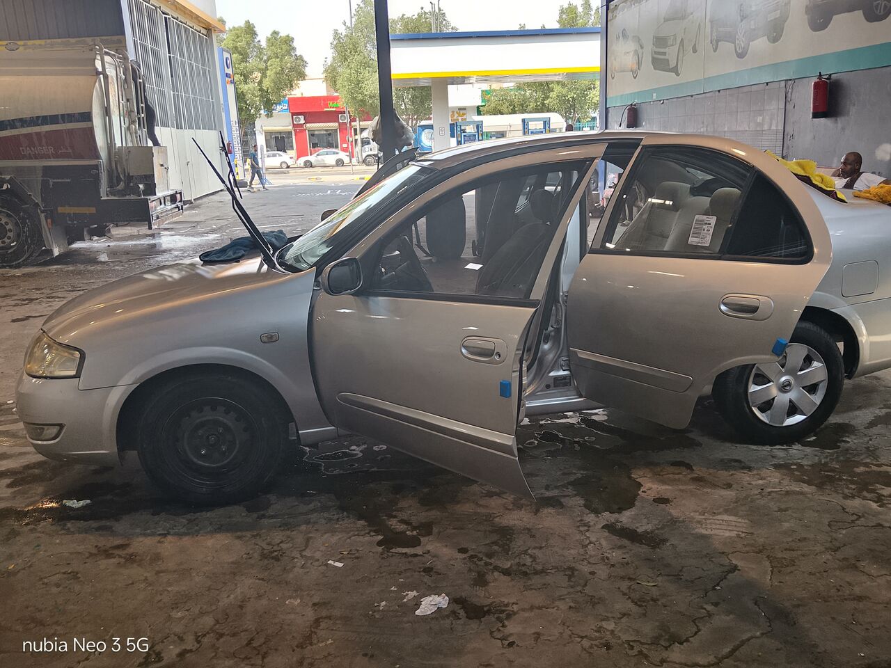 Riyadh, Vehicles, Cars & Trucks , SAR 11000,  Nissan Sunny,  2012,  Automatic,  323000 KM,    Model