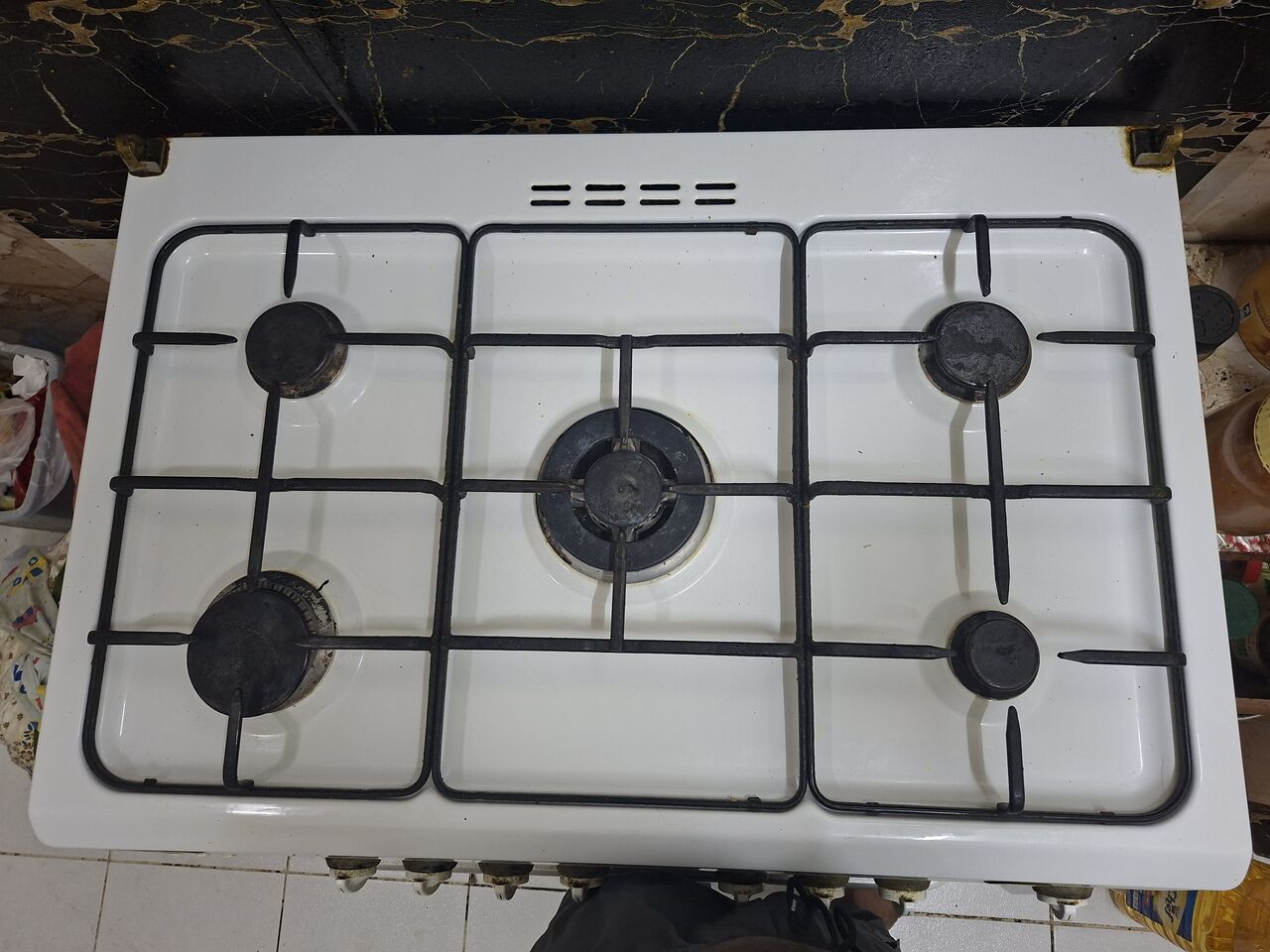 Riyadh, Household Items, SAR 370,  GLEM GAS Gas Stove 5 Burners With Oven