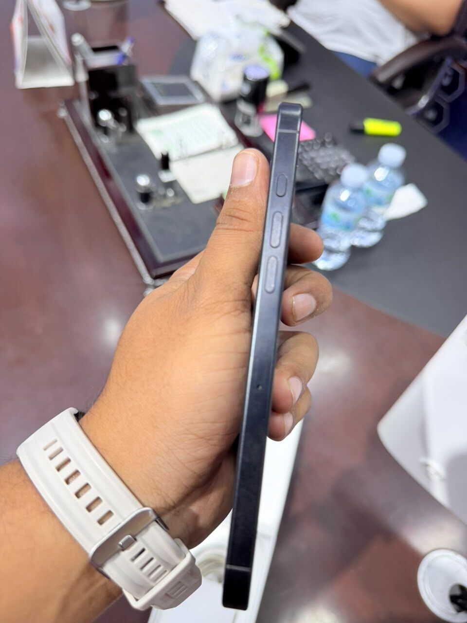 Jeddah, Mobile Phones, SAR 3350,  🔥 IPhone 16 Pro Max 256GB | 92% Battery Health | Excellent Condition