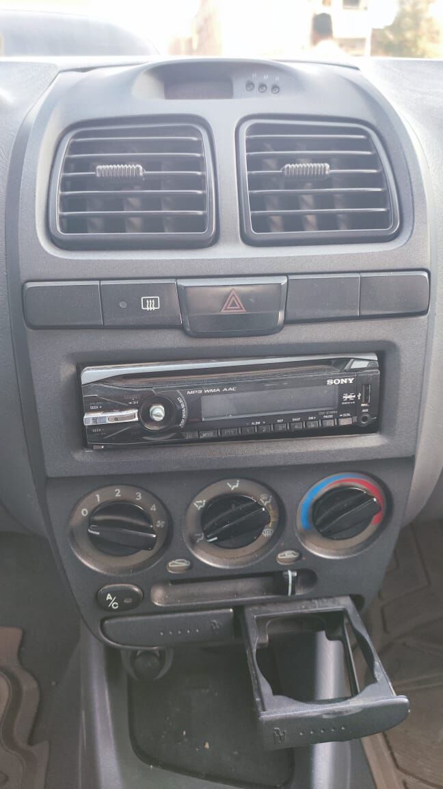 Al Murabba, Vehicles, Cars & Trucks , SAR 8000,  Hyundai Accent,  2005,  Manual,  320000 KM,    Car -  For Sale In HARA