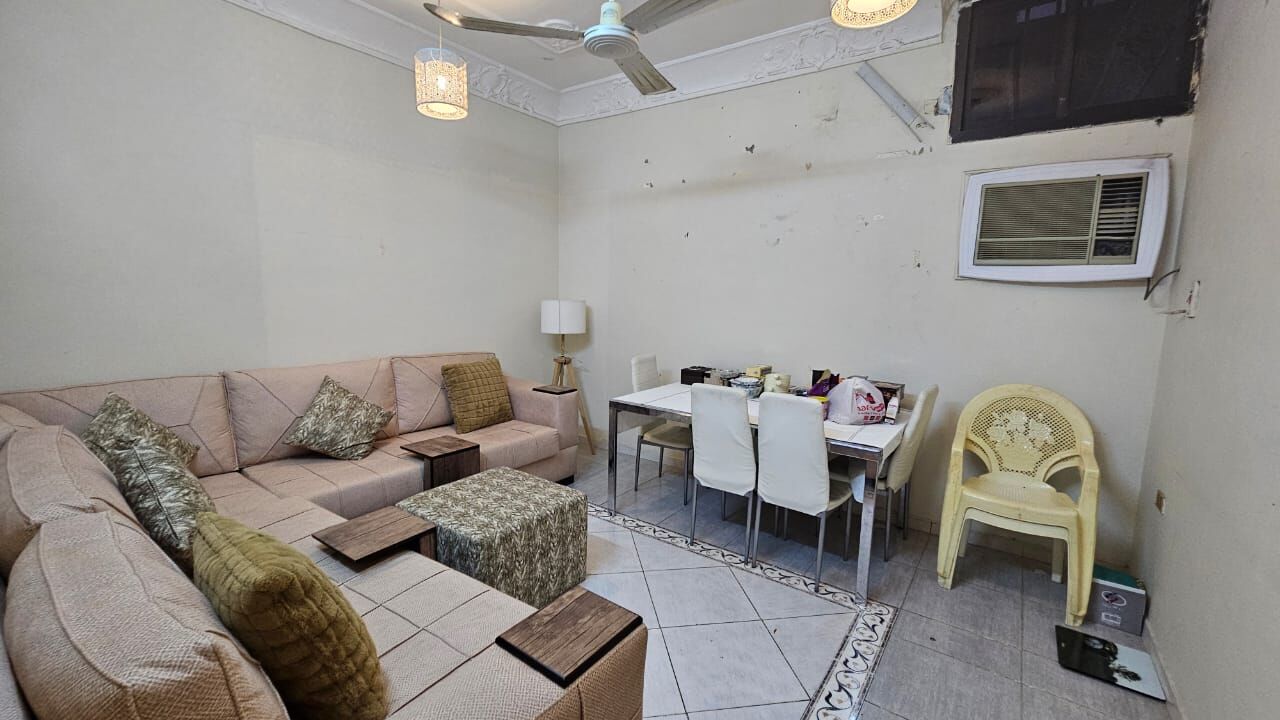 Jeddah, Apartments, Flats, Houses & Villas, SAR 2200/month,  Furnished,  3 BR,  55 Sq. Meter,  Fully Furnished Apartment For Rent.