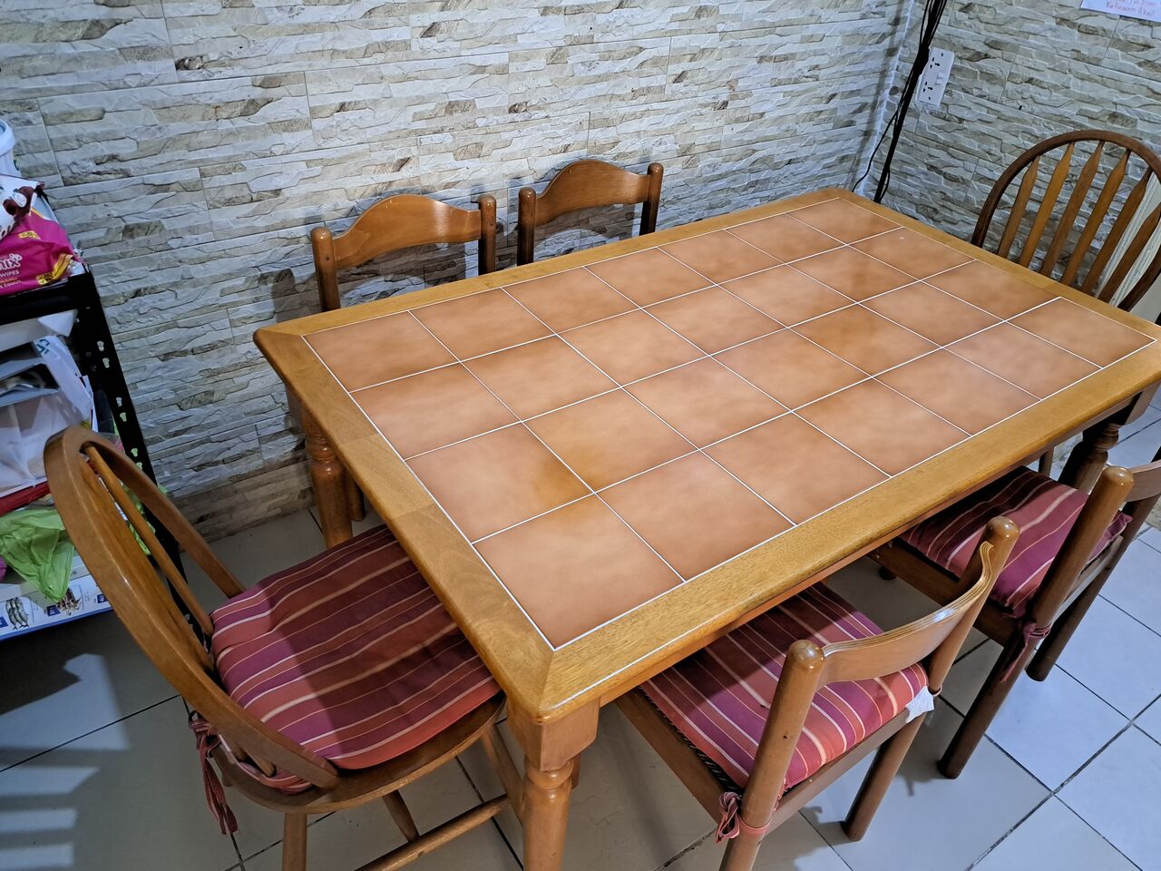 Bani Malik, Furniture, SAR 500,  6 Seater Pure Wooden Dining Table With 6 Chairs