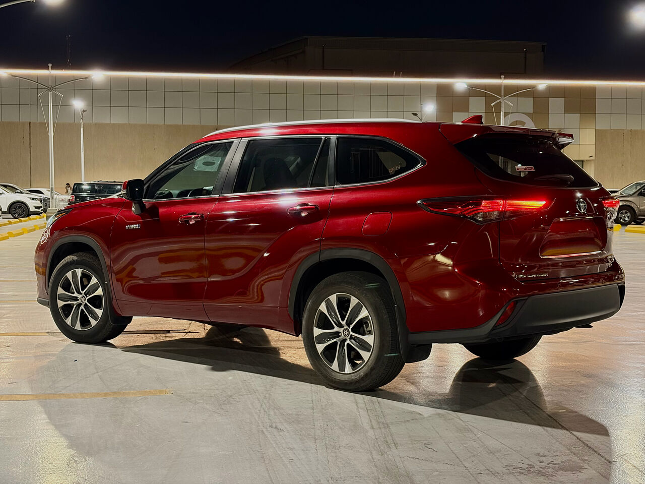 Jeddah, Vehicles, Cars & Trucks , SAR 130000,  Toyota Highlander,  2023,  Automatic,  739000 KM,  Perfect Mint Condition