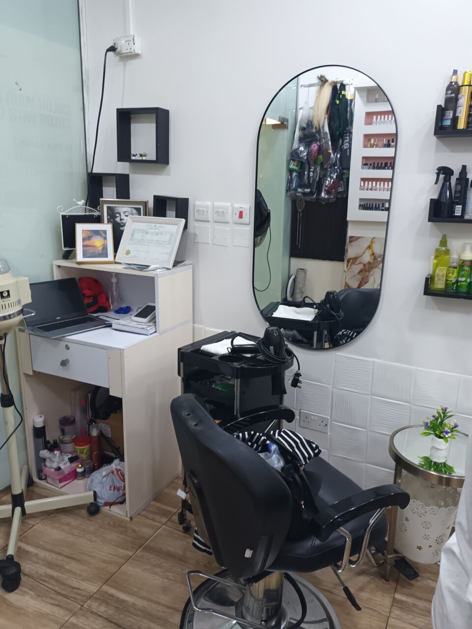 Manama, Businesses For Sale, FOR SALE Fully Functional And Equipped Ladies