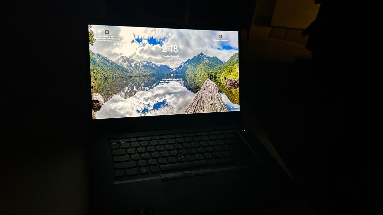 Riyadh, Computers, SAR 2400,  Lenovo Thinkpad Touchscreen Oled Screen I7