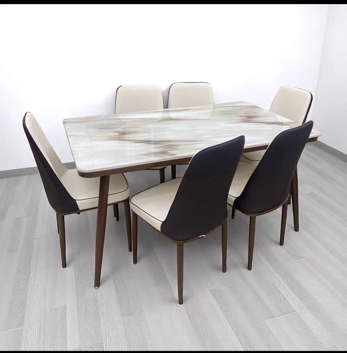 Al Urayja, Furniture, SAR 12,  New Bedroom Set Sale Online Home Devlree Free