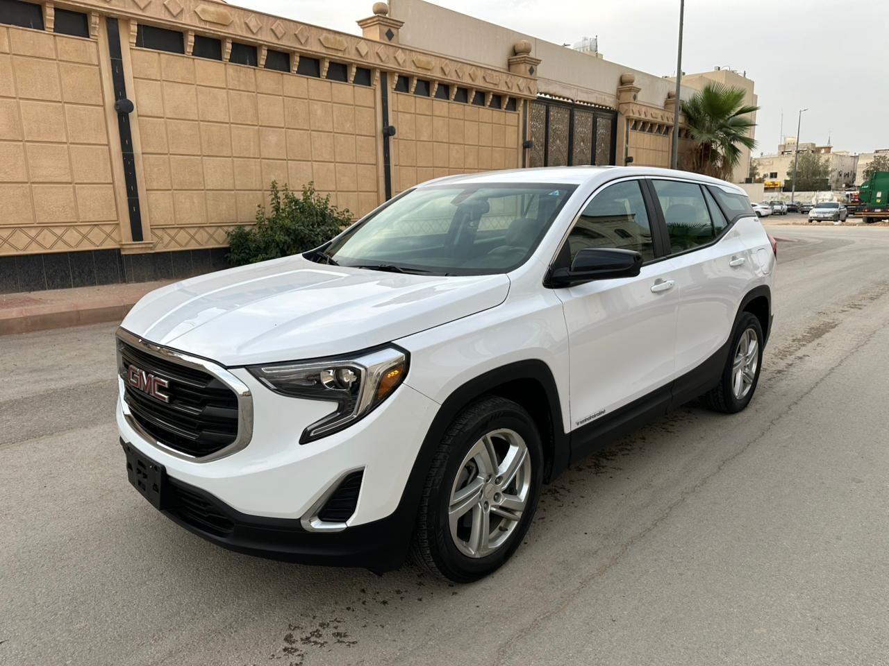Riyadh, Vehicles, Cars & Trucks , SAR 77000,  Gmc Terrain,  2022,  Automatic,  19000 KM,    SLE AWD With Mid Options For Sales 1st Owner No Accident History