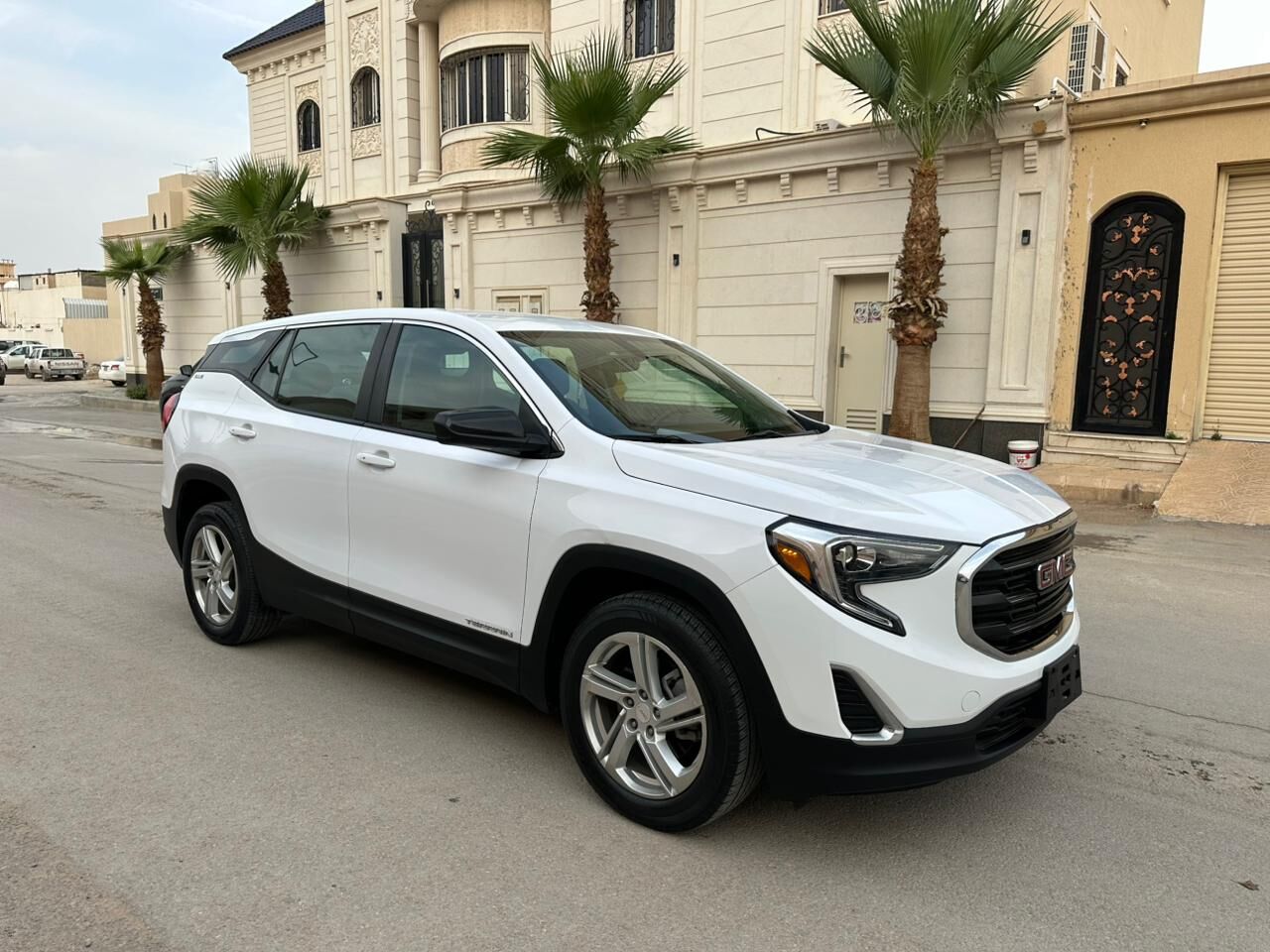 Riyadh, Vehicles, Cars & Trucks , SAR 77000,  Gmc Terrain,  2022,  Automatic,  19000 KM,    SLE AWD With Mid Options For Sales 1st Owner No Accident History
