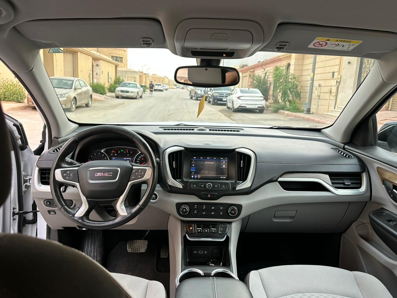 Riyadh, Vehicles, Cars & Trucks , SAR 77000,  Gmc Terrain,  2022,  Automatic,  19000 KM,    SLE AWD With Mid Options For Sales 1st Owner No Accident History