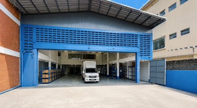 Bangkok, Villas, THB 79998,  120 Sq. Feet,  Central Rama 9 2.86 Km. 120 Sq M. 600 Sq M. Warehouse With Office And 2-story House, 2