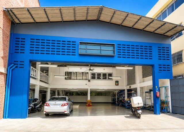 Bangkok, Villas, THB 79999,  120 Sq. Feet,  MRT Huai Khwang 1.34 Km. University Of The Thai Chamber Of Commerce 550 M. Central Rama 9