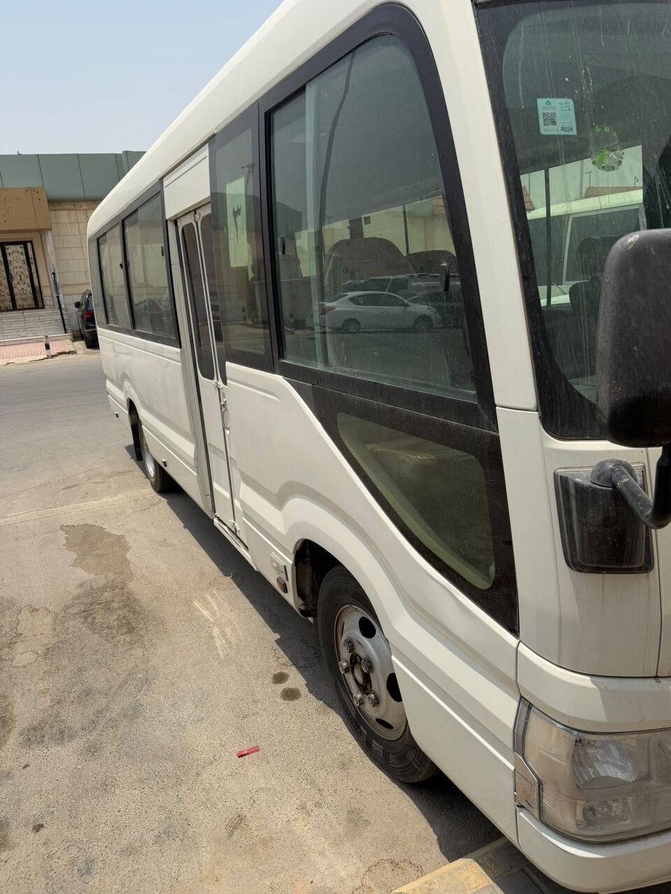 Riyadh, Rideshare, Custer Long Vehicles For Pick And Drop Service