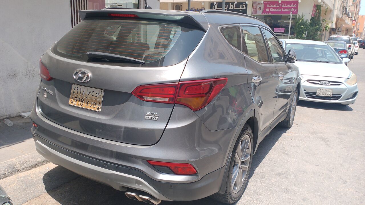 Khobar, Vehicles, Cars & Trucks , SAR 55000,  Hyundai Santa Fe,  2018,  Automatic,  150000 KM,  Santa Fe 3.3L