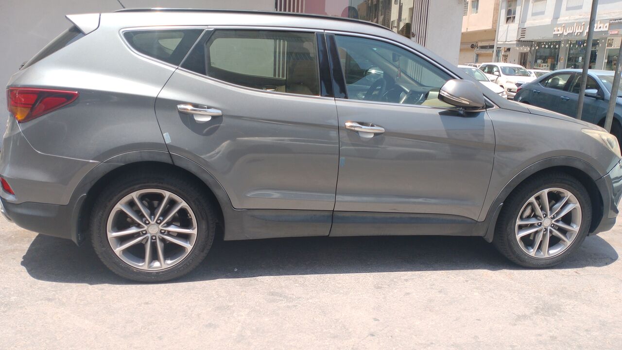 Khobar, Vehicles, Cars & Trucks , SAR 55000,  Hyundai Santa Fe,  2018,  Automatic,  150000 KM,  Santa Fe 3.3L