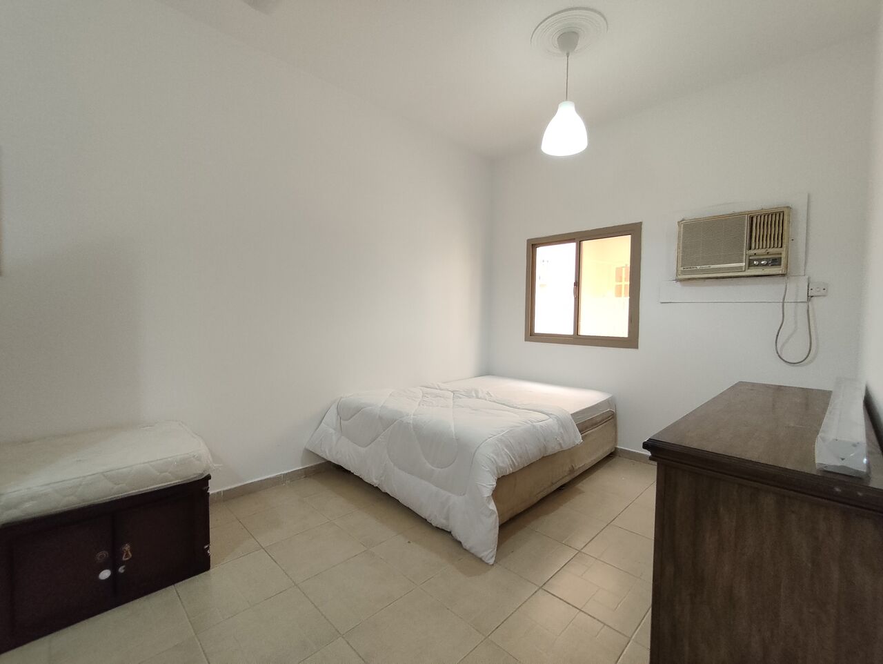 Diraz, Apartments, Flats, Houses & Villas, BHD 150/year,  1 BR,  Diraz:- Furnished Studio Flat On Rent With Unlimited Ewa..