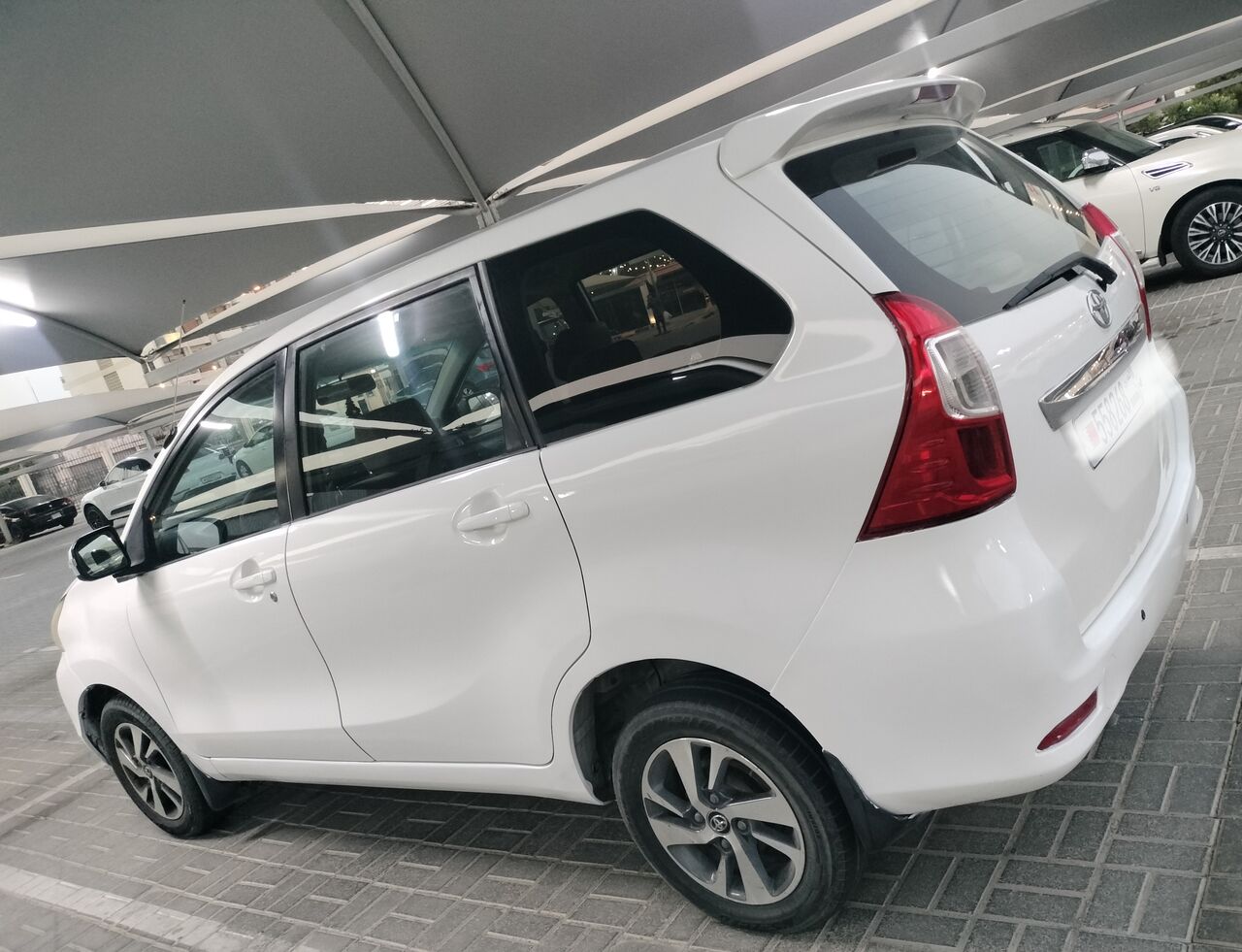 Manama, Vehicles, Cars & Trucks , Toyota Avanza,  2016,  Automatic,  276000 KM,     ( 7 Seater )