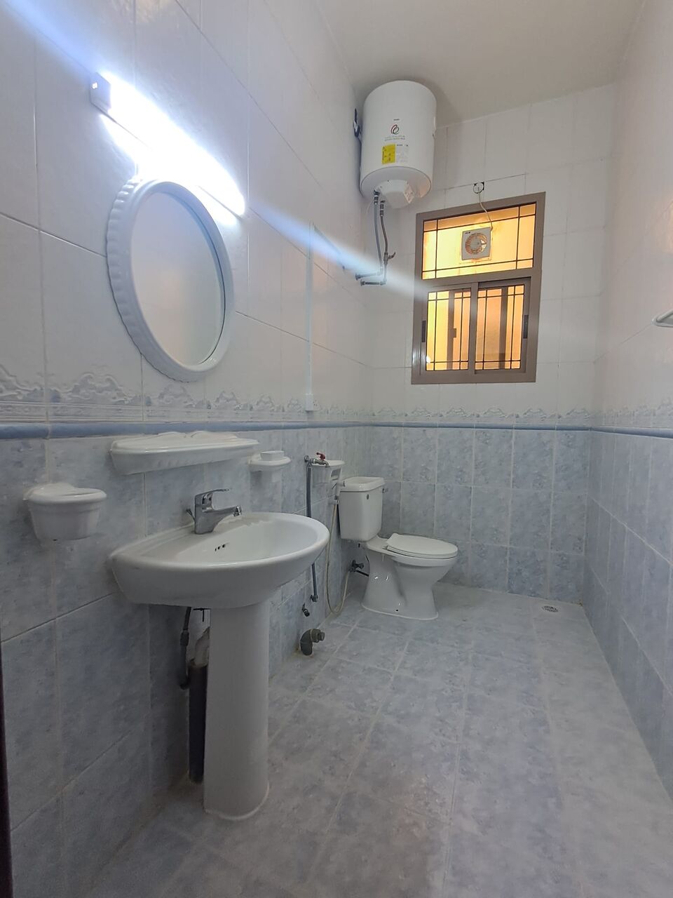 Kabul, Apartments, Flats, Houses & Villas, AFN 480/year,  Furnished,  Gorgeous Fully Furnished 3 Bhk Flat At MAHOOZ  Just For 480 Bhd