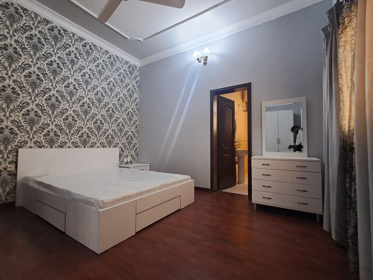 Kabul, Apartments, Flats, Houses & Villas, AFN 480/year,  Furnished,  Gorgeous Fully Furnished 3 Bhk Flat At MAHOOZ  Just For 480 Bhd