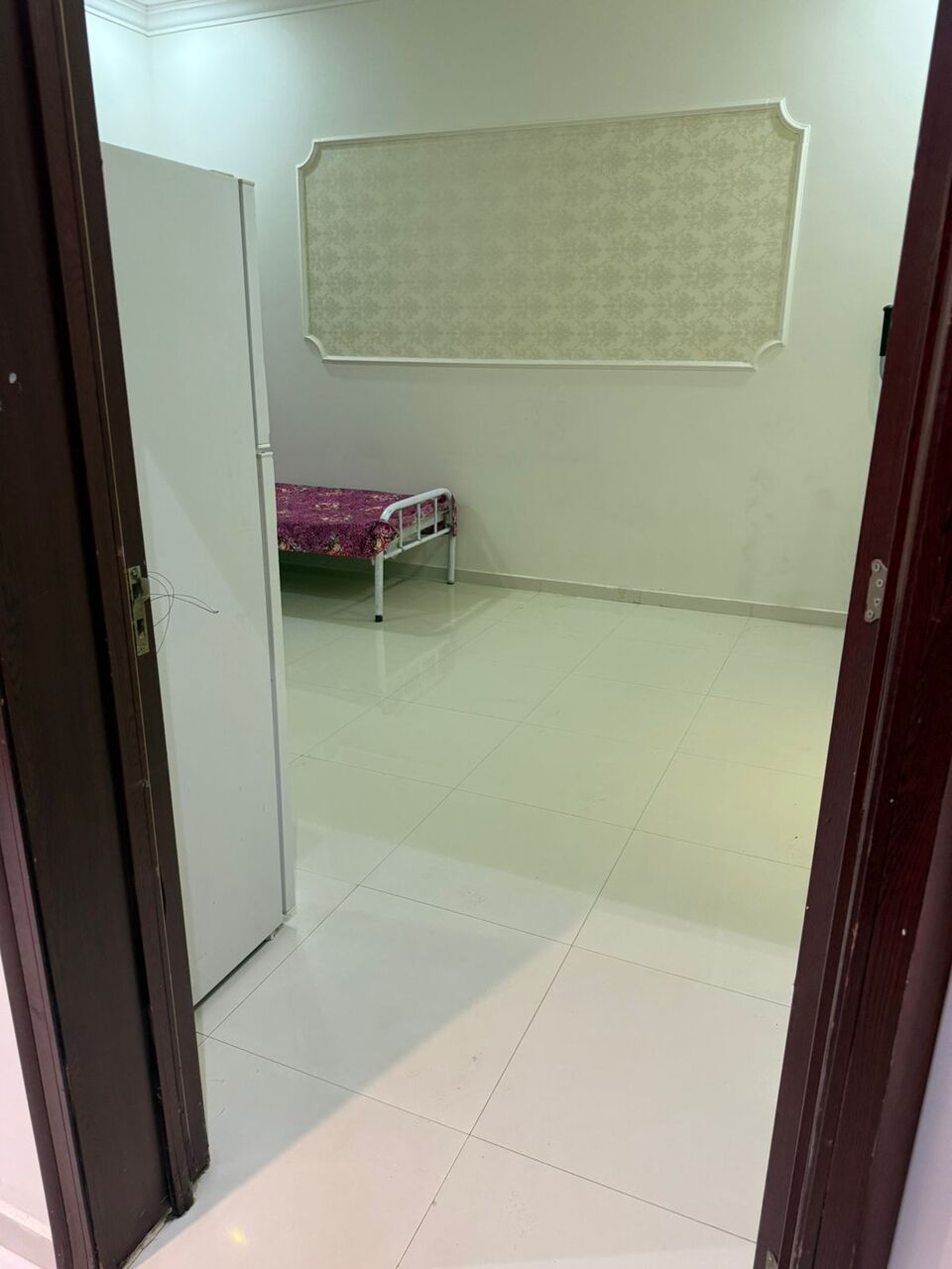 Al Narjis, Rooms for Rent, SAR 2000/month,  Sami Furnished Room For Rent For Executive Bachelor/ Small Family