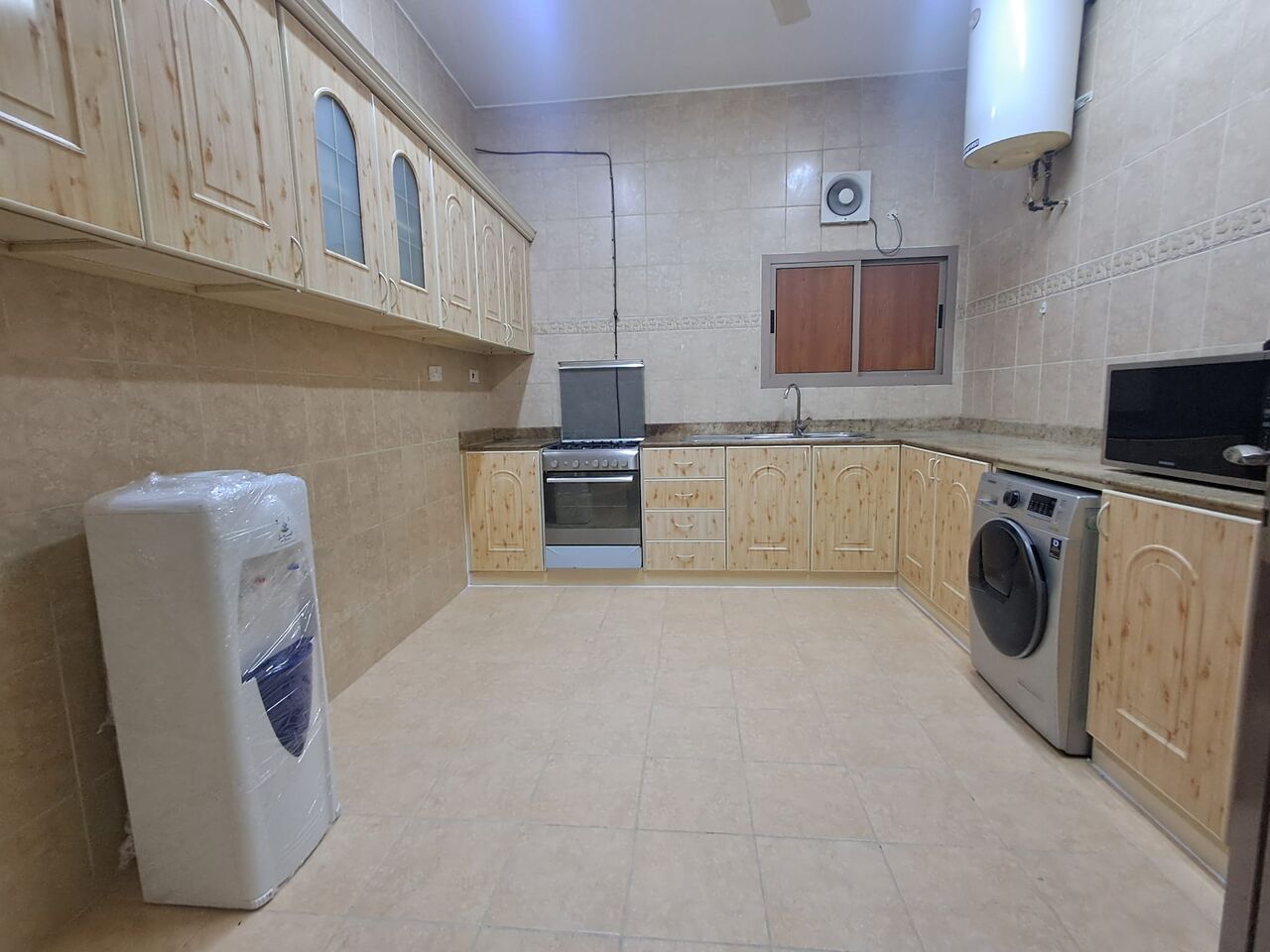 Kabul, Apartments, Flats, Houses & Villas, AFN 430/year,  2 BR,  Gorgeous Fully Furnished 1 Bhk Flat At Mahooz Just For 430 Bhd