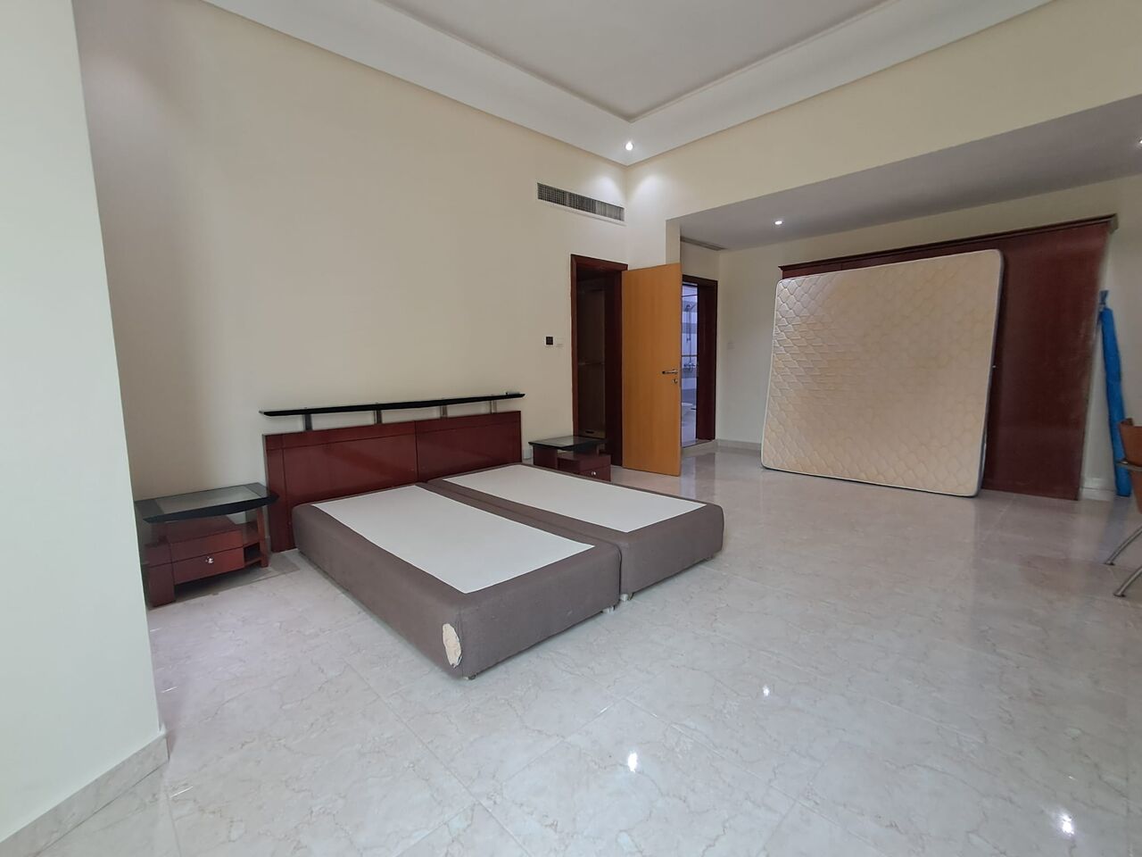 Kabul, Apartments, Flats, Houses & Villas, AFN 650/year,  3 BR,  Amazing Offer 3 Bhk At Mahooz Just For 650 Bhd