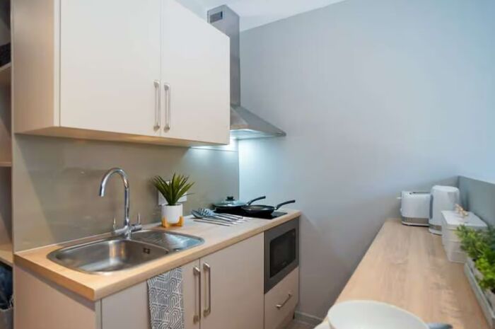 Edinburgh, Apartments, Flats, Houses & Villas, 209/week,  4 BR,  50000 Sq. Feet,  Find Your Room At Straits Meadow Starting From Just £209/wk