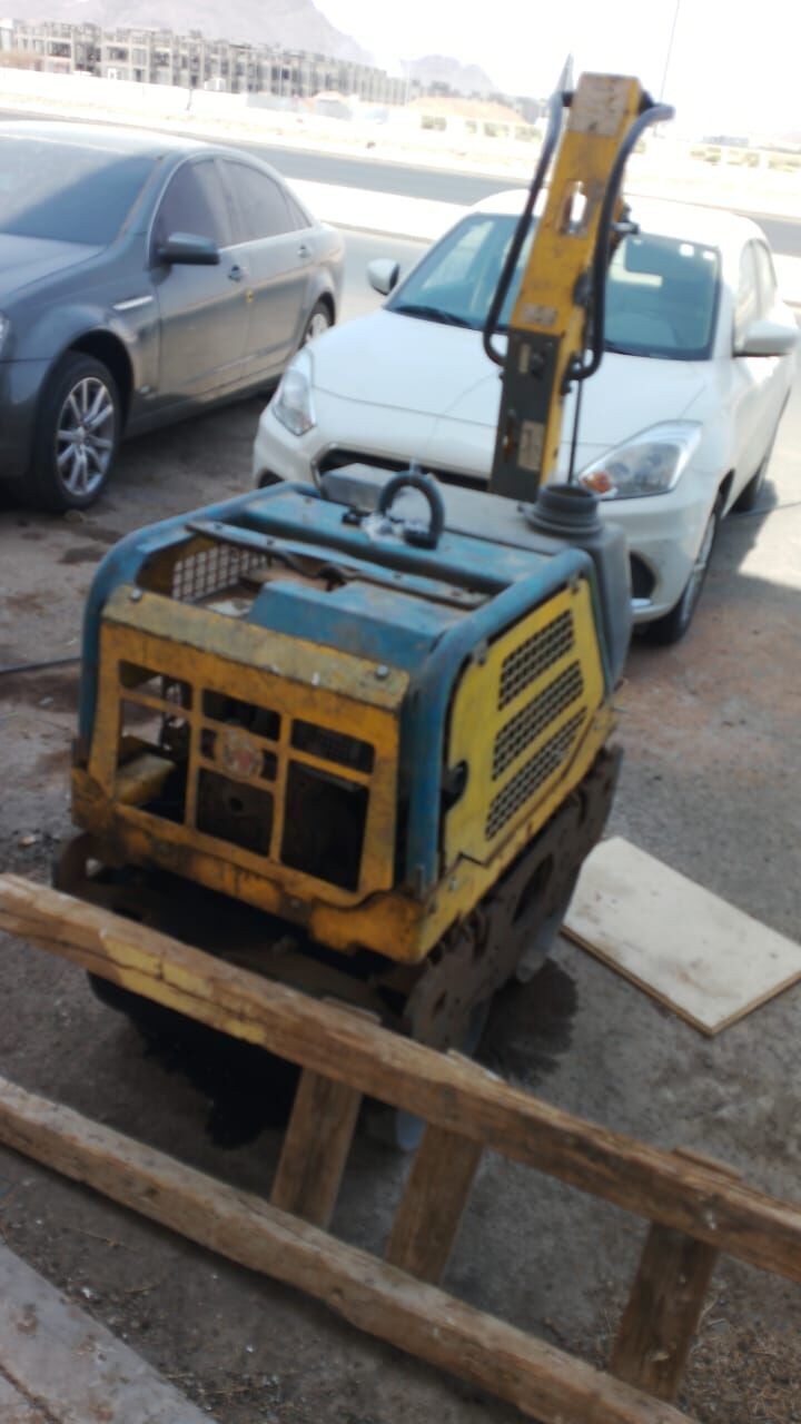 Riyadh, Heavy Equipment, SAR 250,  Manual Troweling Machine For Daily Rent (without Operator)