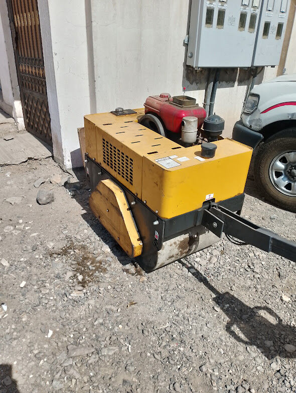 Riyadh, Heavy Equipment, SAR 250,  Manual Troweling Machine For Daily Rent (without Operator)