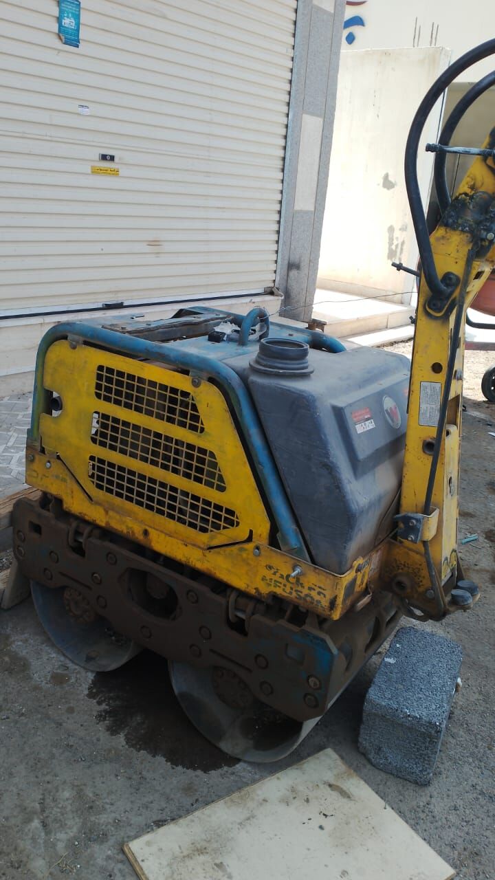Riyadh, Heavy Equipment, SAR 250,  Manual Troweling Machine For Daily Rent (without Operator)