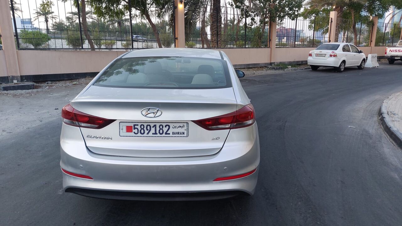 Manama, Vehicles, Cars & Trucks , BHD 2700,  Hyundai Elantra 2.0 L Full Automattic Very Good Condation,  2017,  Automatic,  190000 KM,