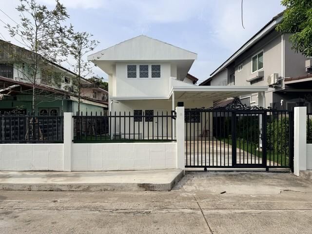 Bangkok, Villas, THB 27000,  50 Sq. Feet,  2-story Detached House For Rent, 50 Sq M, Bangna-Villa Project, Soi Bangna-Trad 39.