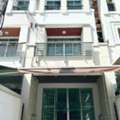 THB 20000,  18 Sq. Feet,  3-story Townhome For Rent, Baan Klang Muang The Paris Rama 9-Krungthep Kreetha 7, Near