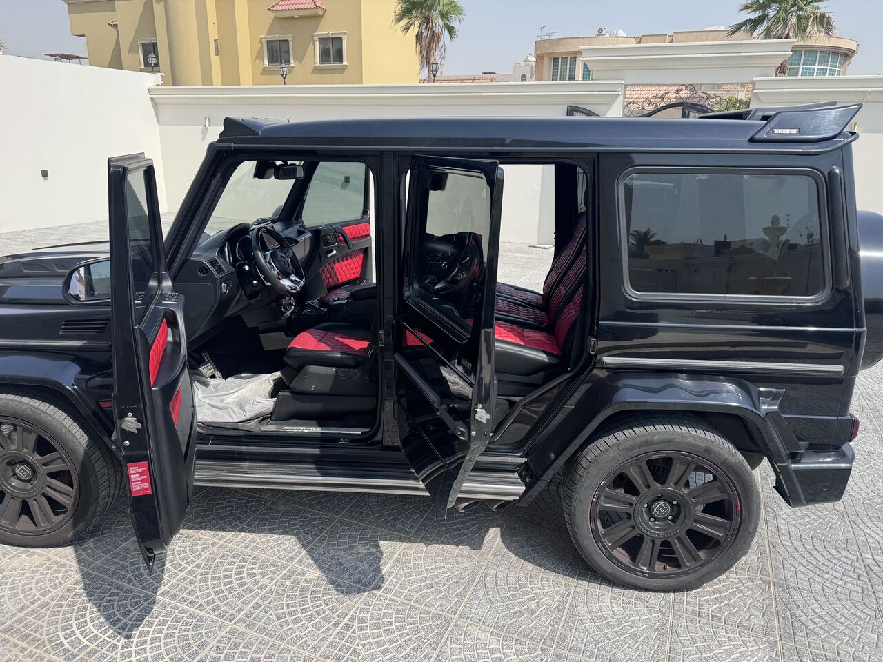 Khobar, Vehicles, Cars & Trucks , SAR 250000,  Mercedes Benz G63,  2016,  Automatic,  165000 KM,   G63 Renewed To 2024 Brabus By 70000 Riyals And Has 165k Kilos No Previous Accidents