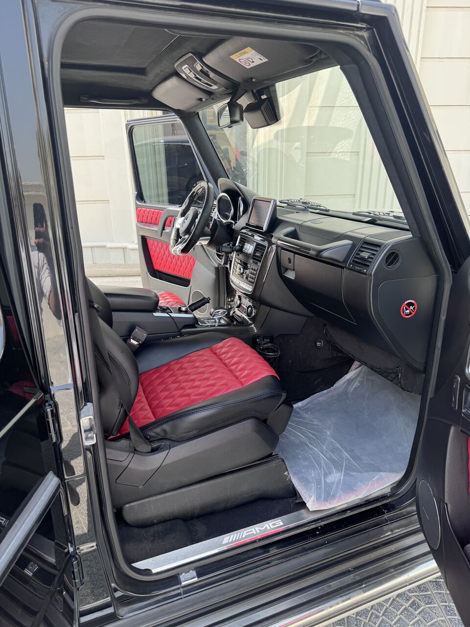Khobar, Vehicles, Cars & Trucks , SAR 250000,  Mercedes Benz G63,  2016,  Automatic,  165000 KM,   G63 Renewed To 2024 Brabus By 70000 Riyals And Has 165k Kilos No Previous Accidents