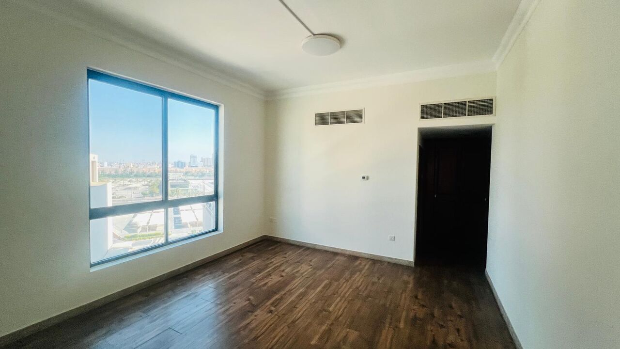 Al Seef, Offices, BHD 350,  121 Sq. Meter,  BUDGET OFFICE FOR RENT IN SEEF