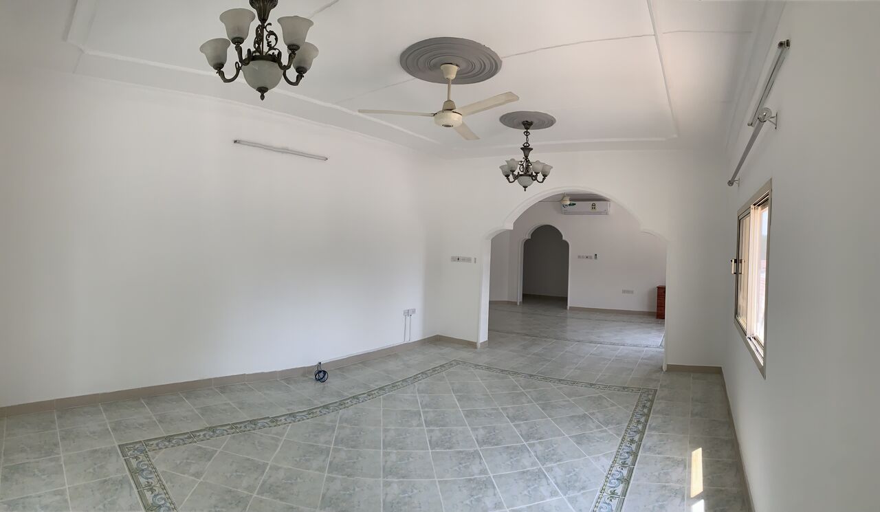Mahooz, Apartments, Flats, Houses & Villas, BHD 400/month,  3 BR,  250 Sq. Meter,  Mahooz Area 3 Bedroom Apartment Available For Rent