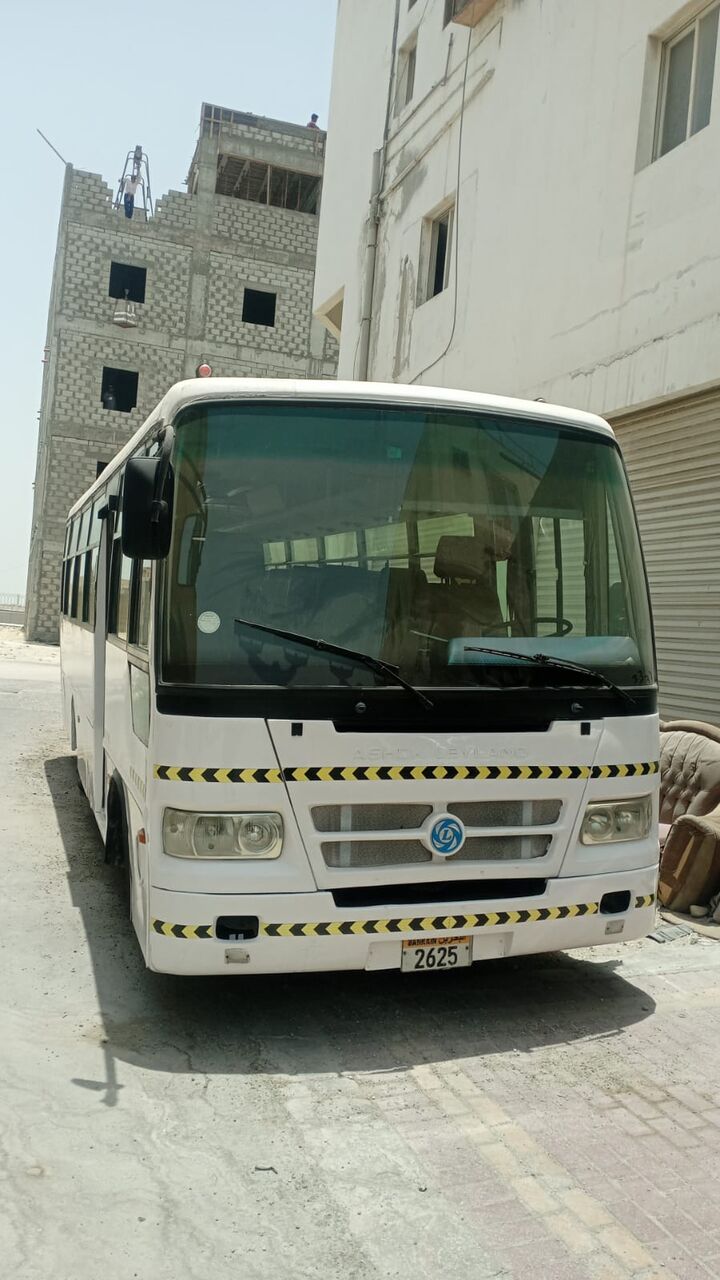 Manama, Vehicles, Cars & Trucks , BHD 3300,  Ashoke Leyland Bus 33 Passanger Very Good Condation,  2010,  Manual,  130000 KM,