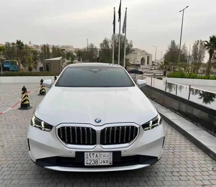Riyadh, Vehicles, Cars & Trucks , SAR 210000,  Bmw 520,  2025,  Automatic,  13000 KM,  I