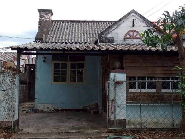 Bangkok, Real Estate For Sale, THB 1530000,  2 BR,  35 Sq. Feet,  Mae Hia Zone, Special Price Only 1.53 Million, Good Location, Suitable Both For